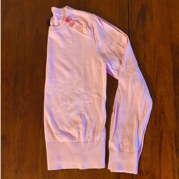 Gap Sweater with Button Accent, size M - Picture 2 of 6
